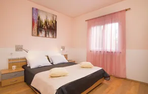 Amazing Home In Vinez - Image 4