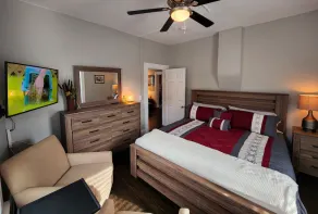 Historic Idaho Springs Home: Remodeled, Near Skiing, biking, gondola & bistros! - Image 4