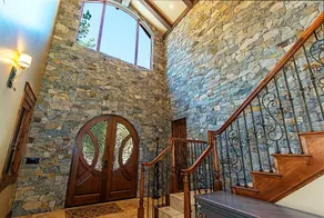 Domaine de luxe de 6 chambres avec piscine intérieure sur 4 acres - Disque avril / mai - Image 2