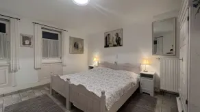 Stylish artist farmhouse with 2 separate living units near Tübingen - Image 4