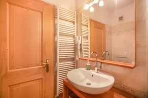 'Apartment Abendsonne' with Balcony & Wi-Fi - Image 4