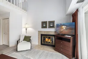 Beautiful 2 King BDR with a Loft Golf Course Condo 5569 - Image 3