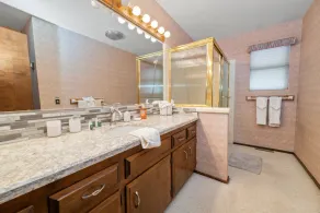 Avalon Retreat - A well-furnished cabin with a pool table and a Hot Tub! - Image 5