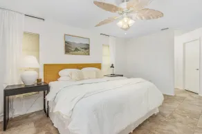 Beautiful Entire House on a Canal W/ a Pool & Lanai - Serene & Private Setting!! - Image 5