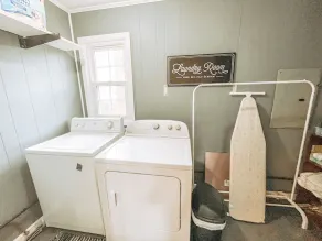 The Callaway Cottage- HOME AWAY FROM HOME! - Image 2