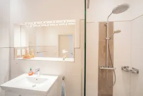 L'attico premium \"Oceans Eleven\"! La tua sauna privata, stanza confortevole e calda - Image 3
