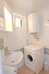Ferienhaus Malibu mit toller Lage in Porec für 3 Personen, nur 300m vom Strand - Image 3