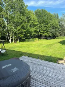 HOT TUB,  BEACH 2 MINS, SEAFOOD, TRAILS, GOLF COURSES, DALVAY, DRIVE-IN THEATRE - Image 5