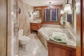 Eagles Nest Luxury Retreat, Views, Hot Tub, Walking distance to Resort - Image 2