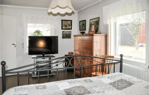 3 Bedroom Pet Friendly Home In Säffle - Image 4