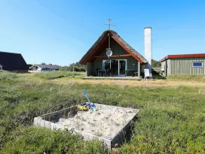 6 person holiday home in Hvide Sande - Image 2
