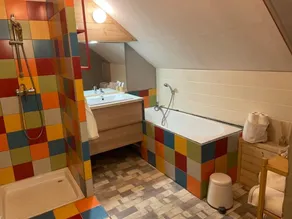 Appartement \"Chez Nous Piste Noire\" avec vue sur les montagnes, balcon et Wi-Fi - Image 2