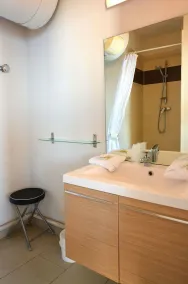Lovely apartment for 2 guests with pool, A/C, WIFI, TV, terrace and pets allowed - Image 3