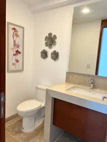 Luxury beachfront condo w/private jacuzzi - Image 4
