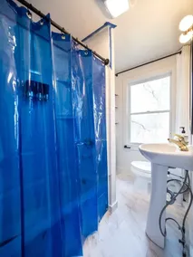 Perfect House In Hillsdale, Brings Friends & Fam - Image 3