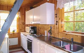Three-Bedroom Holiday Home In Ystad - Image 4