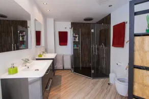 Luxurious newly built Villa - Image 3