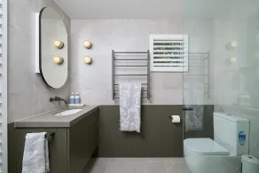Poolside entertainer for families and their pets.  Easy walk to beach & town. - Image 3