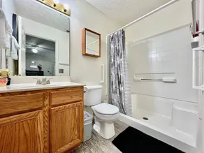 240 Overbrook NEW Franks funky and fashionable furnished home - Image 3