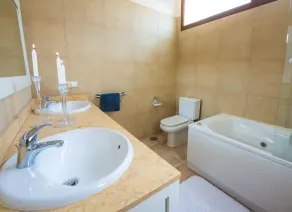 Purer Genuss, Billardtisch, Whirlpool, beheizter Pool, kostenloses Wifi, Full Sky TV !! - Image 2
