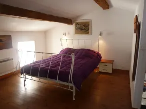 Ideal  \"Pied à Terre\" for couple or small family without need  for swimming pool - Image 3