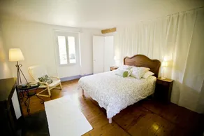 Komfortabelt hus 8 personer / 4 soveværelser, smuk have 10 minutter fra bjergene. - Image 3