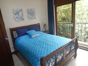 Macaw #18 - Beach access penthouse - safe location, surfing, walking trails - Image 5