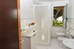 Villa Trädgård vid havet - Topp solarium - Fantastisk trädgård - Image 2