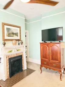 Peacock Place - Image 2