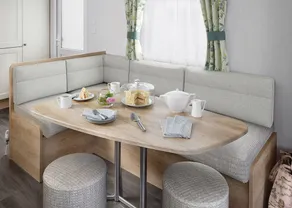 3 bedroom accommodation in Newquay - Image 4