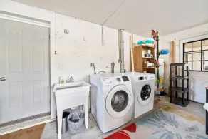 Beautiful 4-Bedroom Bungalow with Modern amenities - Image 2