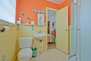 Johnstone / 637 Caswell Beach Road - Image 3