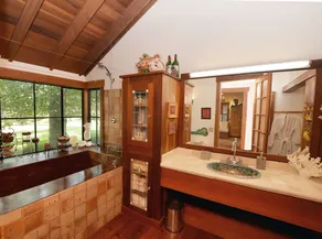 Estate Above the Clouds - Image 4