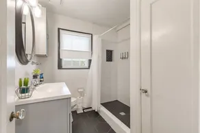 Tulsa Home Sweet Home | King Bed • Near Expo•TU•DT - Image 3