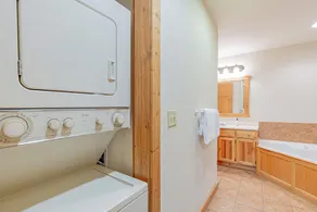 L004, 4Br, 4Ba Refreshing Roark Creek Cabin - Image 3