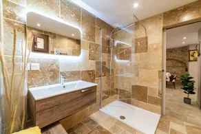 Appartamento 'Plaisir Des Pierres' con terrazza privata e Wi-Fi - Image 3