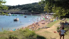 Apartment-studio Dijana °1 with air conditioning, WiFi, Barbecue, close to Beach - Image 5