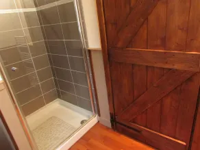Cottage con piscina a Plouray, tra Pontivy e Rostrenen, Morbihan, Bretagna - Image 3