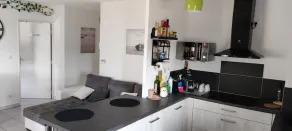 Appartement Fonctionnel, Lumineux Dans Résidence Neuve, Proche Toutes Commodités - Image 3