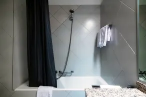 Romantic Apartment overlooking the Gulf of Lugano - PARADISE - Image 3
