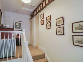 LYNCH COTTAGE, pet friendly, with open fire in Lyme Regis - Image 3