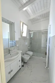 camera in salento - Image 3