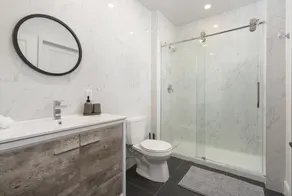The Griffin ApartHotel- Downtown - Image 3