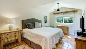 Charming  Wine Country Cottage   - 1.5 m to Sonoma Plaza - Image 5