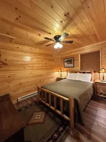 Moose River Landing Cabin on the Majestic Moose River! Waterfront - Old Forge NY - Image 5