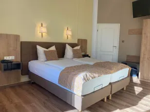 Ferienwohnung Vier Jahreszeiten - Hotel Haus Hohenzollern/haus Ambiente - Image 4