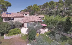 Awesome Home In Orgon - Image 4