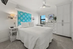 # 1342 Sanibel Moorings Dock Voir - Image 4