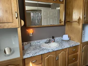 Cozy home with ocean view and beach access - Image 3