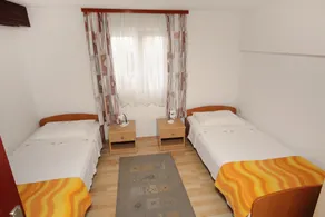 Two bedroom apartment with terrace Postira, Brač (A-5672-a) - Image 5